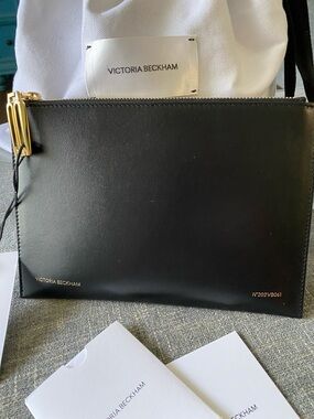 Victoria Beckham Leather Clutch Pochette
